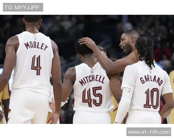 字母哥伤退米切尔爆发,骑士逆转雄鹿成焦点! 字母哥伤退米切尔爆发,骑士逆转雄鹿成焦点!